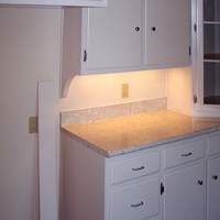 06 Kitchen Lights Under Cabinets