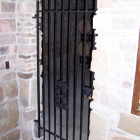 01 Wine Cellar Iron Gate